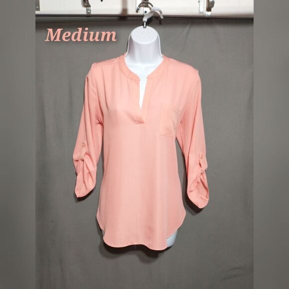 Peach flowy top size medium - Picture 1 of 4
